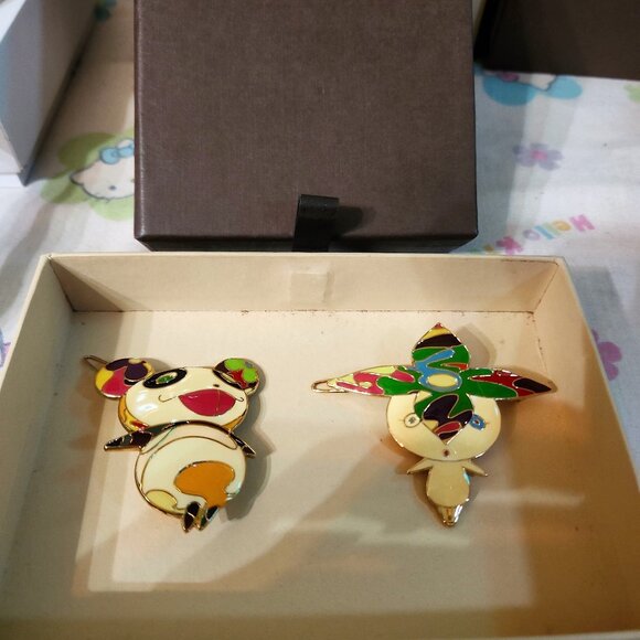 Auth Louis Vuitton Takashi Murakami Hair Barrette 2 Set Panda Flower Boy M92595 - Picture 1 of 8
